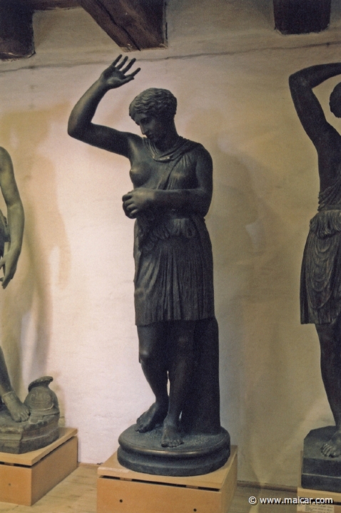 8728.jpg - 8728: Amazone ‘Sosikles’ typen. Polyklet. Graesk ca 430 f.Kr. (Romkopi). Rom, Museo Capitolino. Den Kongelige Afstøbningssamling, Copenhagen.