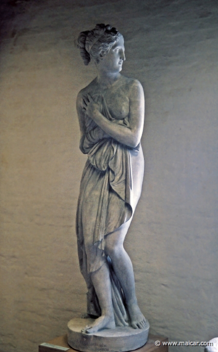 8927.jpg - 8927: Venus ‘Venere Italica’. Originalen af marmor findes i Galleria Palatina, Firenze. Antonio Canova (1757-1822), 1804-12. Den Kongelige Afstøbningssamling, Copenhagen.