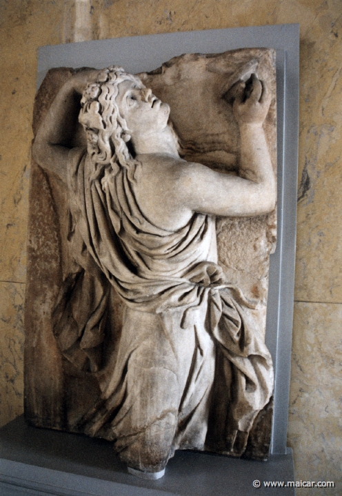 0714.jpg - 0714: Dancing Maenad, second century AD. Künsthistorische Museum, Wien.