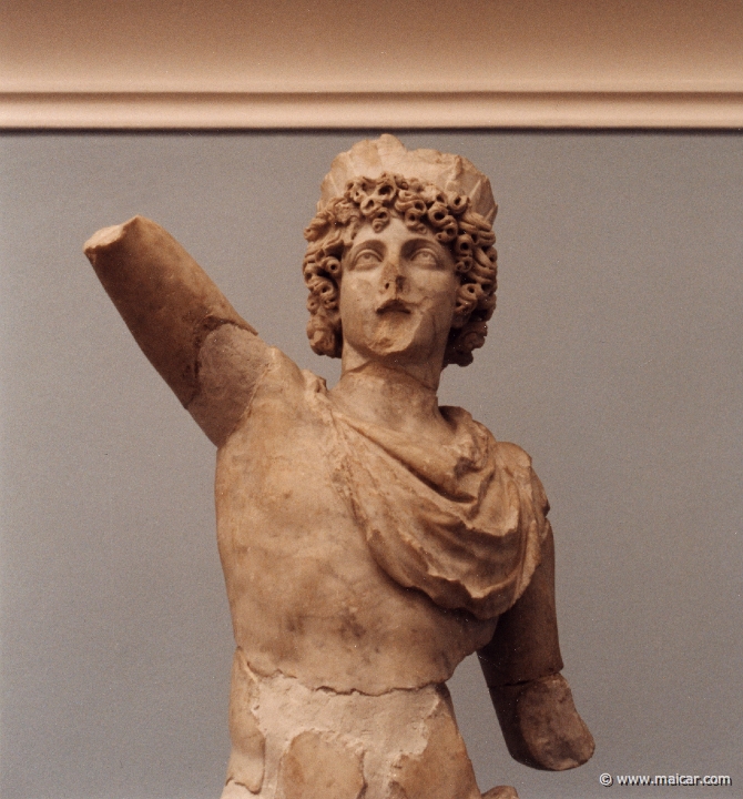 1618.jpg - 1618: Helius. Roman statue from II c. AD. Ny Carlsberg Glyptotek, Copenhagen.