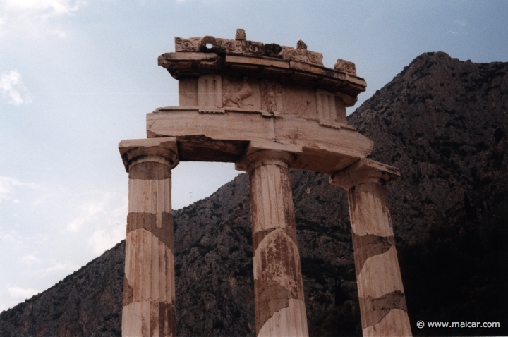 5908.jpg - 5908: The round temple (Tholos) of Athena Pronaia, c. 380 BC., Delphi.