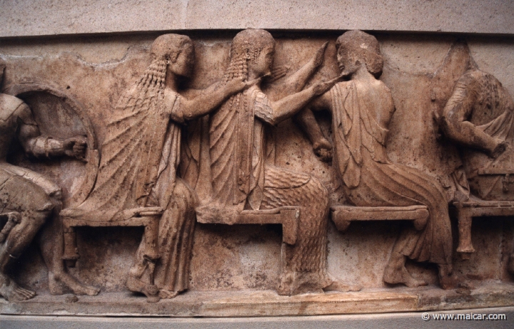 6023.jpg - 6023: Frieze of the treasury of Siphnos (525 BC). Assembly of the gods. Archaeological Museum, Delphi.