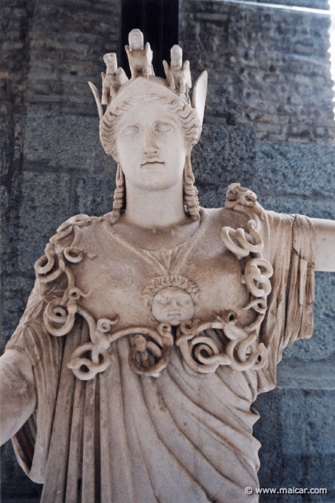 7332.jpg - 7332: Statua di Athena c.d. Athena Farnese. Collezione Albani. National Archaeological Museum, Naples.