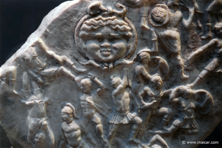 8136.jpg - 8136: Marble replica shield. Athena Parthenos 3rd c. AD. British Museum, London.