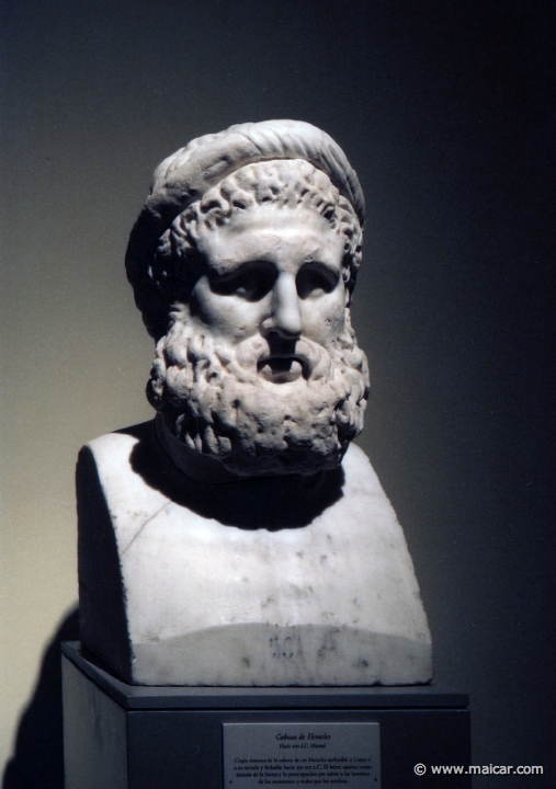 9713.jpg - 9713: Cabeza de Heracles. Hacia 200 d.C. Copia romana de la cabeza de un Heracles atribuible a Lisipo o a su escuela y fechable hacia 330-310 a.C. Museo Nacional del Prado.
